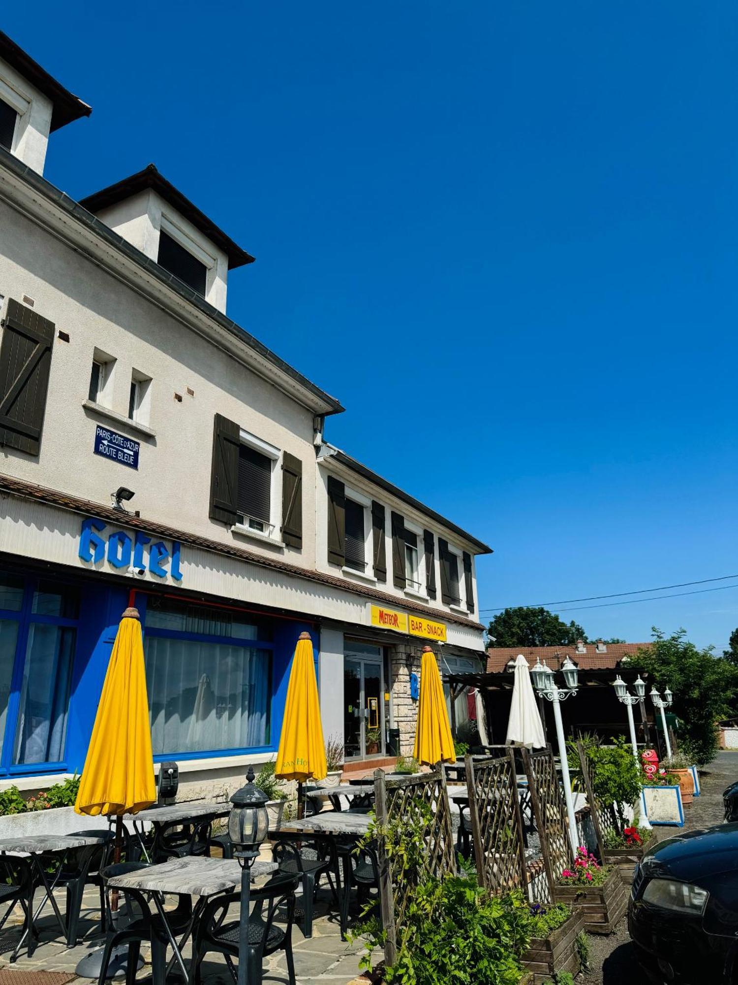 Le Relais De La Route Bleue Hotel Saint-Loup  Luaran gambar