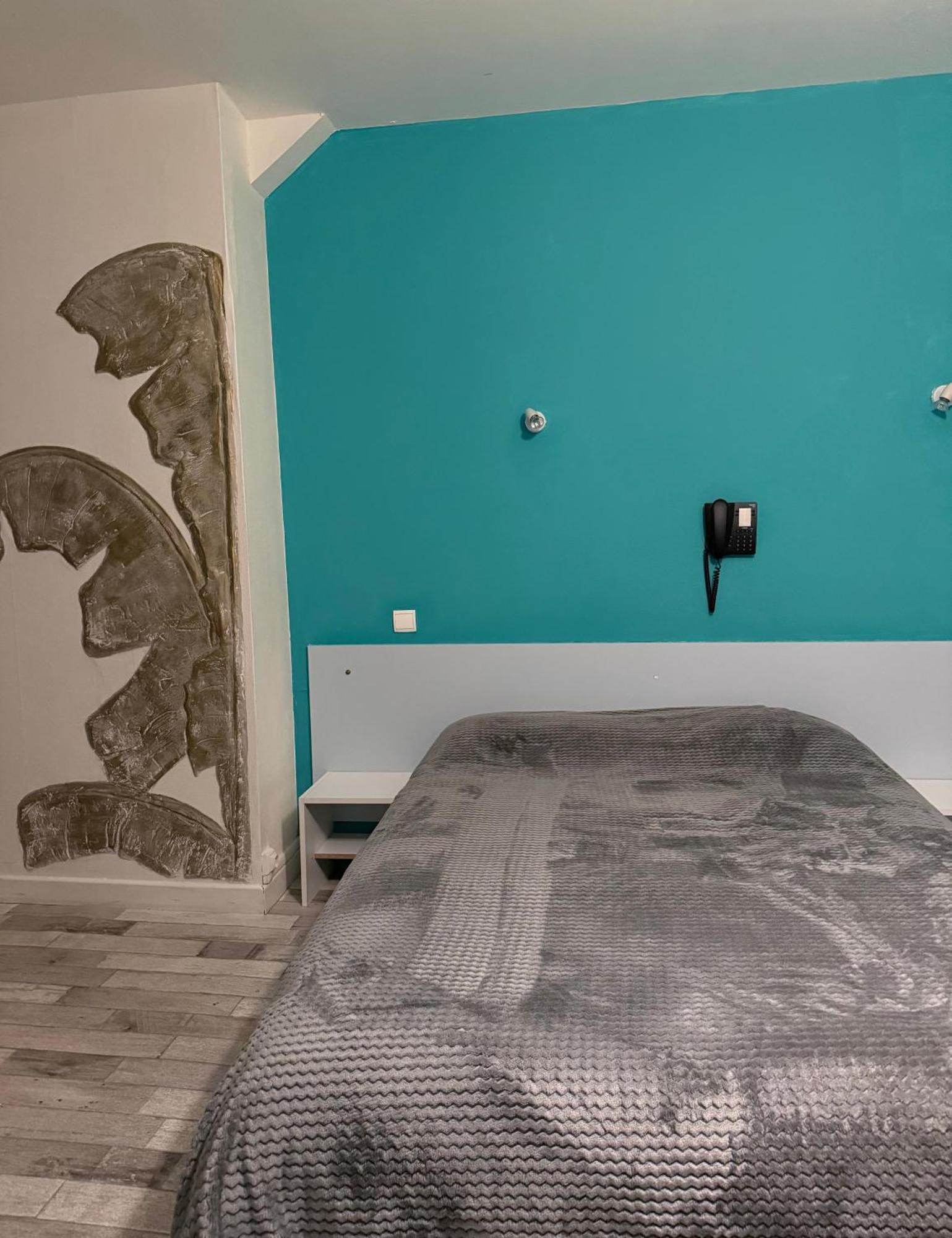 Le Relais De La Route Bleue Hotel Saint-Loup  Luaran gambar